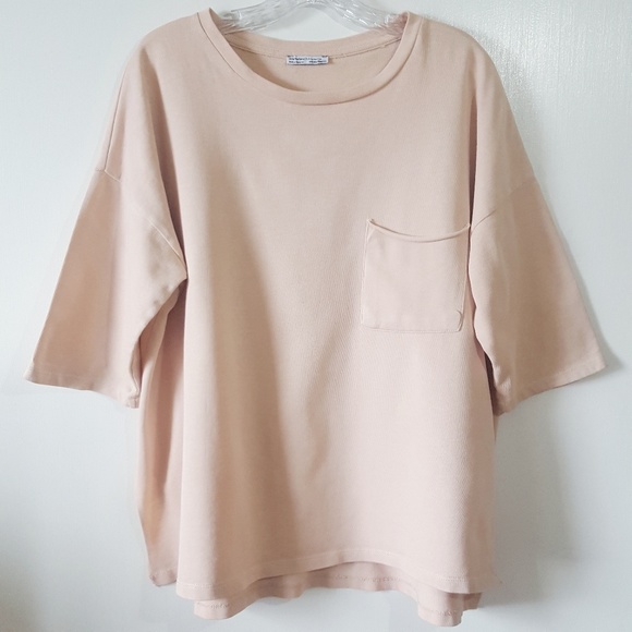 Zara Tops - Zara Short Sleeve Sweater